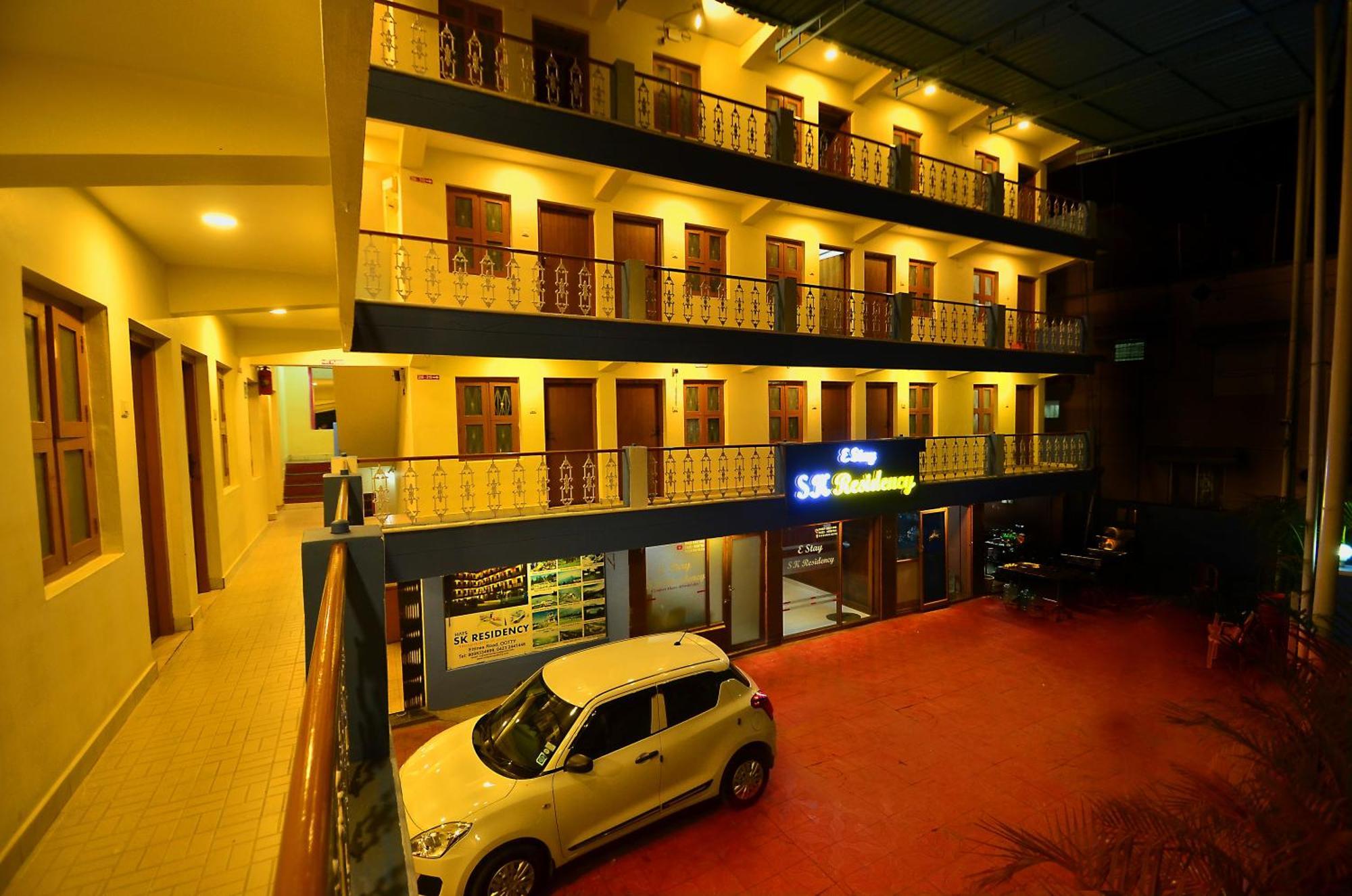 Estay Sk Residency Ooty Eksteriør billede