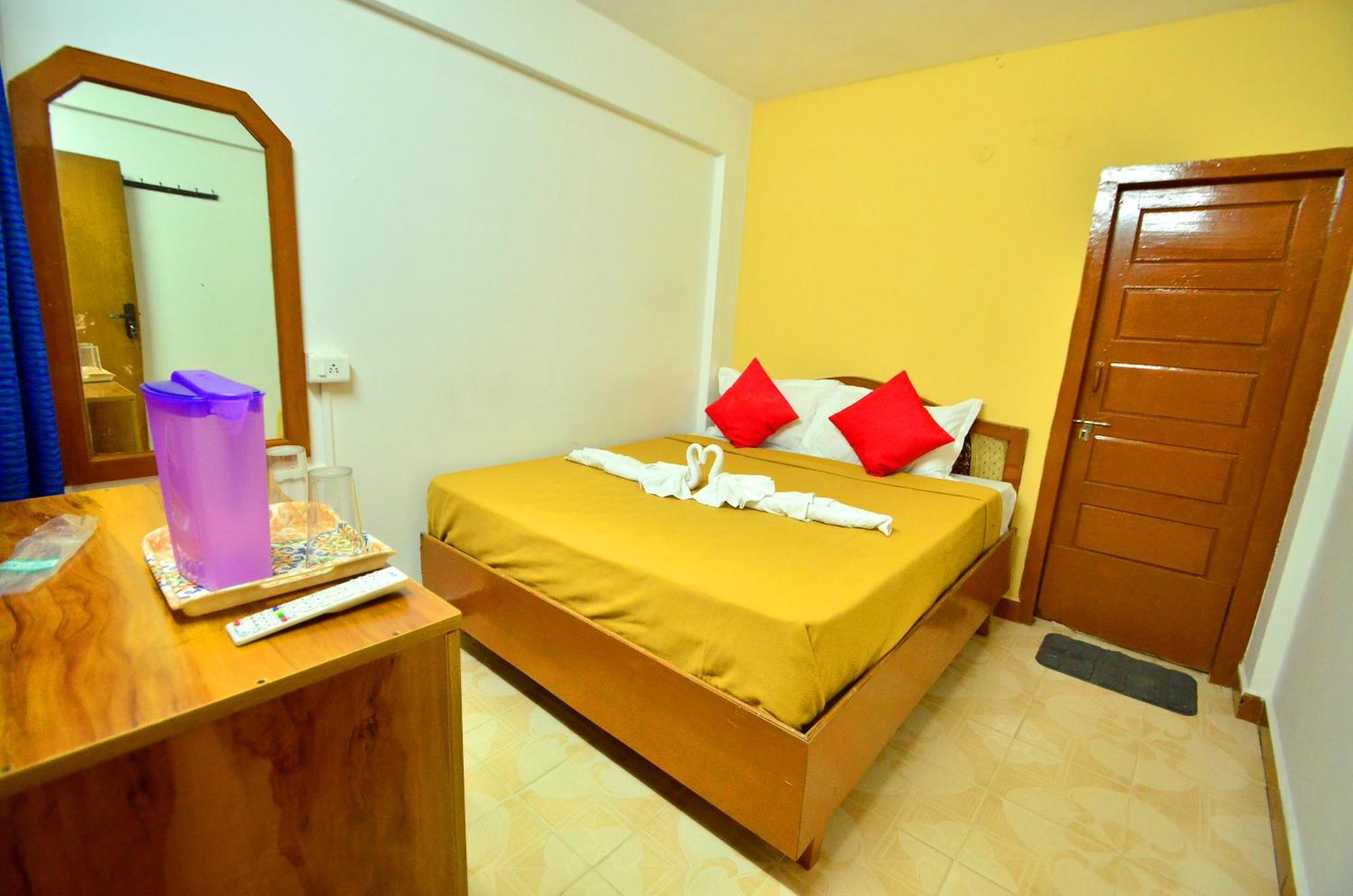 Estay Sk Residency Ooty Eksteriør billede